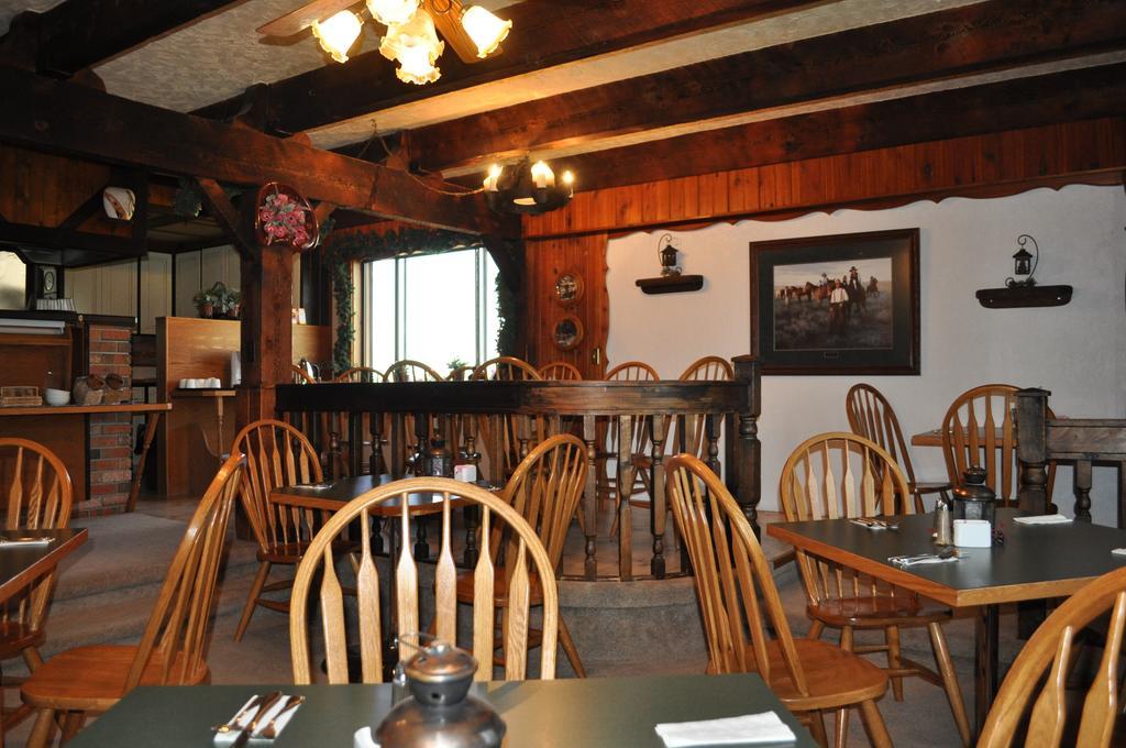 Rocky Ridge Country Lodge Mountain View Eksteriør bilde