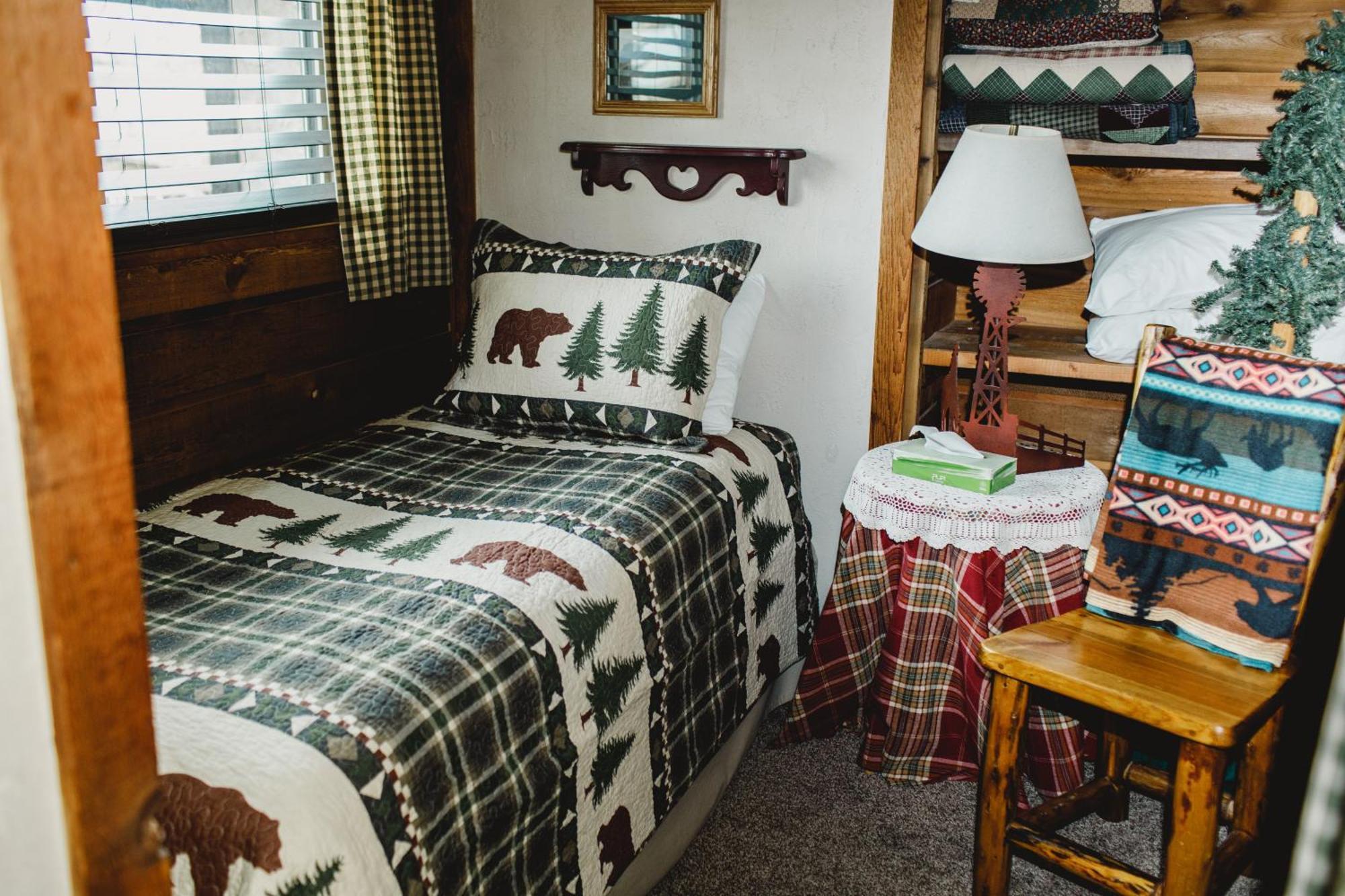 Rocky Ridge Country Lodge Mountain View Eksteriør bilde