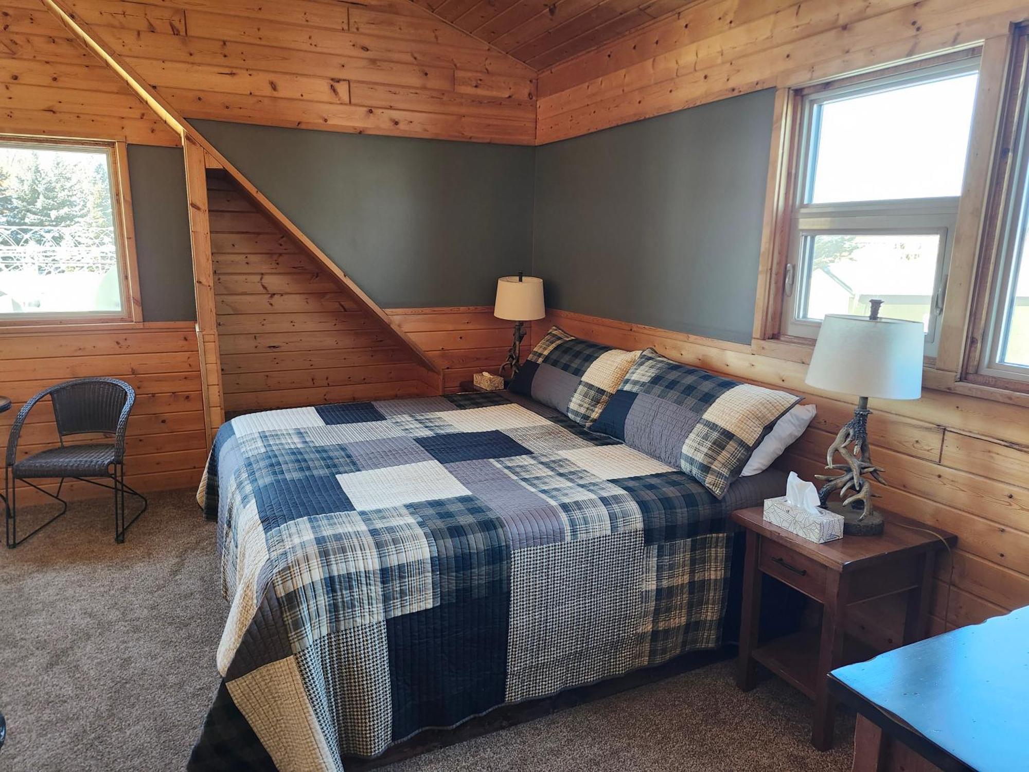 Rocky Ridge Country Lodge Mountain View Eksteriør bilde