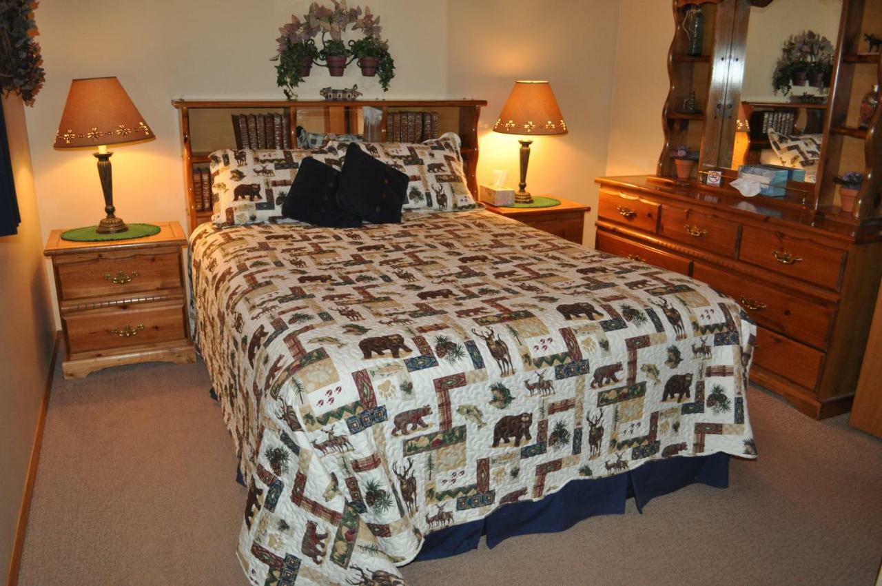 Rocky Ridge Country Lodge Mountain View Eksteriør bilde